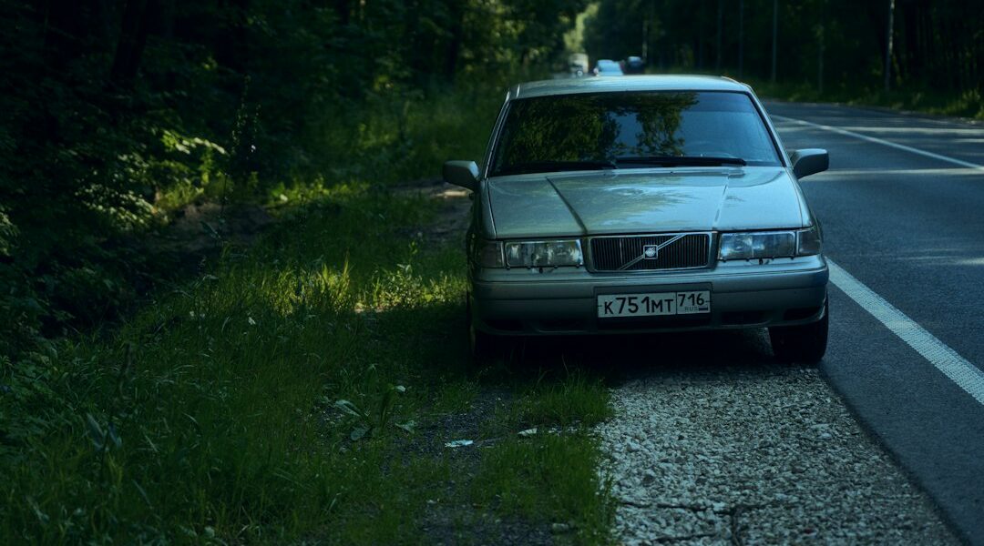 What Factors Should Young Adults Evaluate When Choosing Car Insurance?