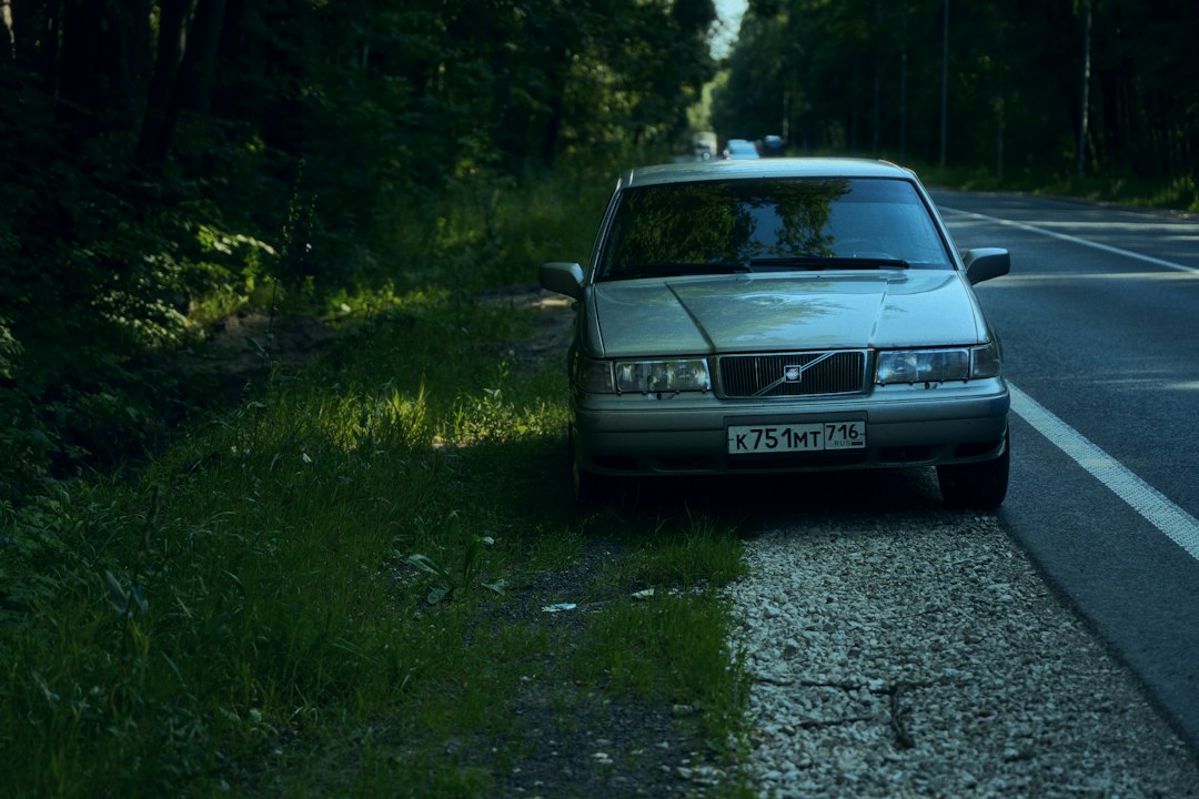 What Factors Should Young Adults Evaluate When Choosing Car Insurance?